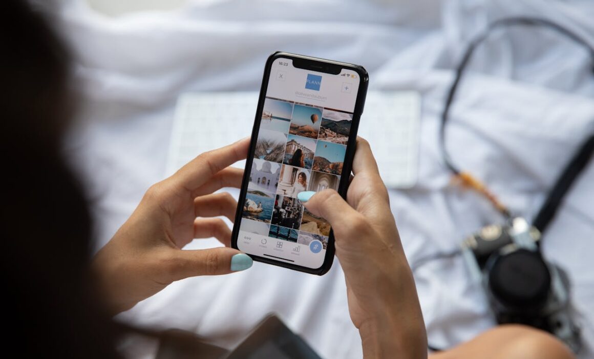 Influencer fazendo UGC (user generated content)